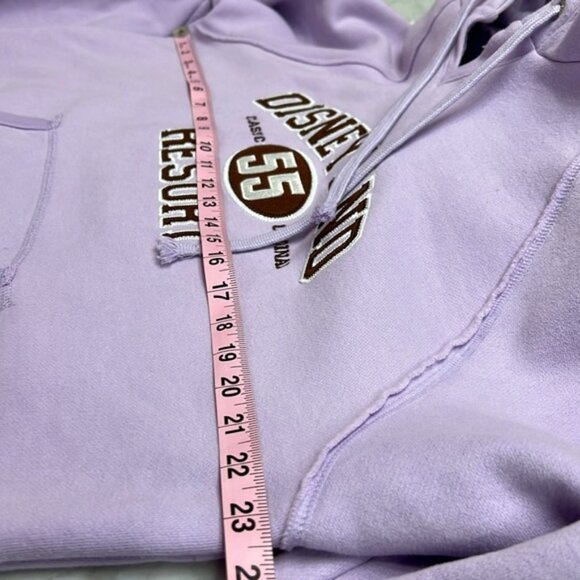 Disneyland Sweatshirt - Picture 6 of 6